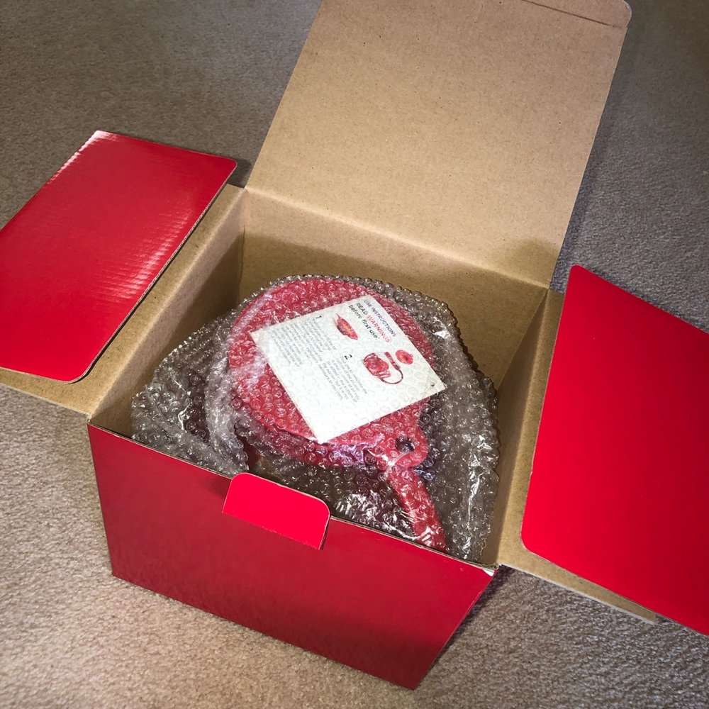 Brand new popcorn maker